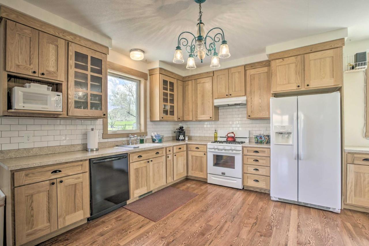 Idyllic Gem Screened Porch, Half Mi To River! Thermopolis Exteriör bild